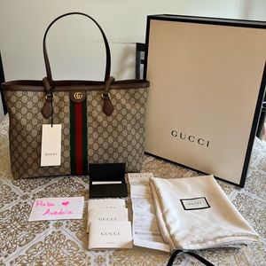 Ophidia … medium tote